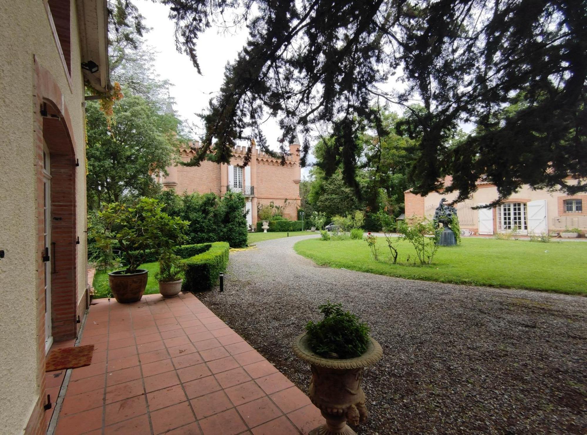Chateau De Pys Guest House Latrape 外观 照片